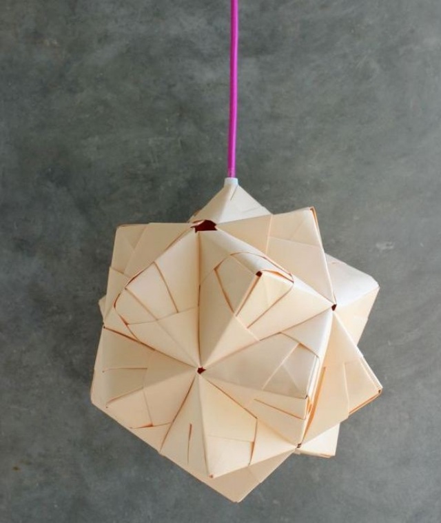 wohnideen-zum-selbermachen-papier-lampion-origami-falten