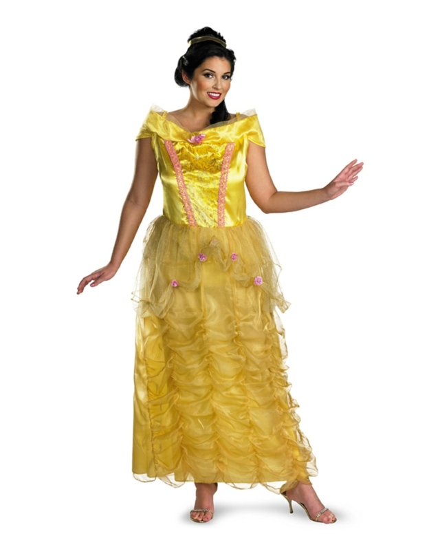 Disney-Prinzessin-in-Gelb-als-Halloween-Kostüm