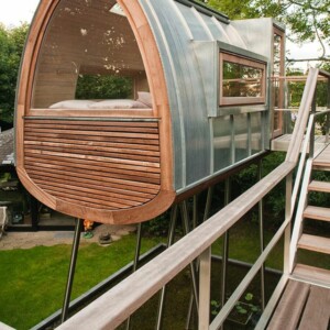 Gartenhaus modern Holz Fassade Edelstahl Gestaltung Ideen