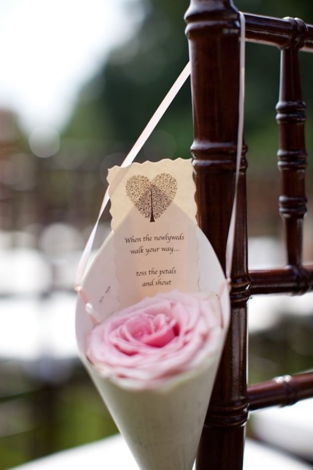 Hochzeit-Basteln-Platzkarten-Blumenschmuck-Liebesgedichte-romantisch