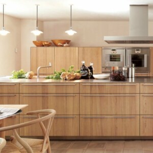Küche Design modern Edelstahl Türgriffe Holzfronten Hersteller Bulthaup