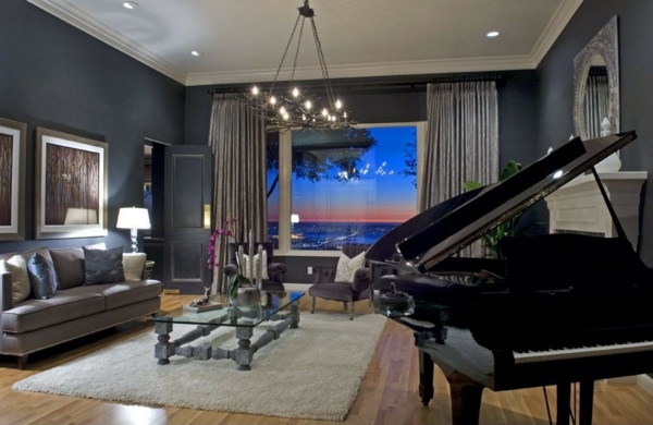 Piano-dunkelgraue-Wände-Meeresblick-luxuriöse-Ausstattung