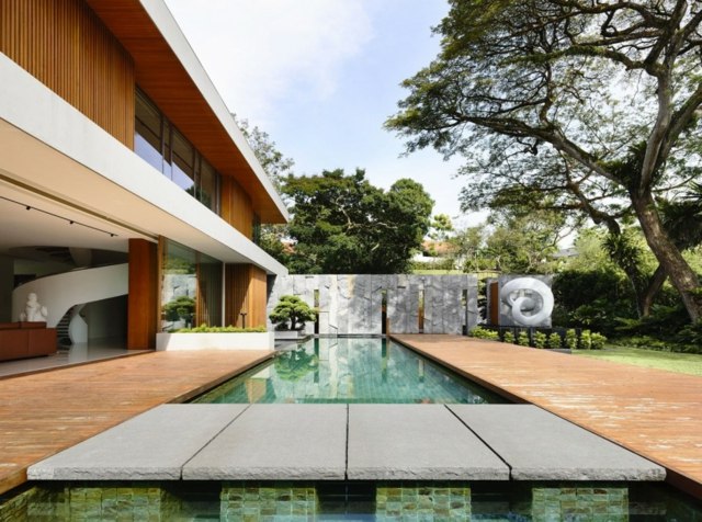 Swimming-Pool-modernes-Haus