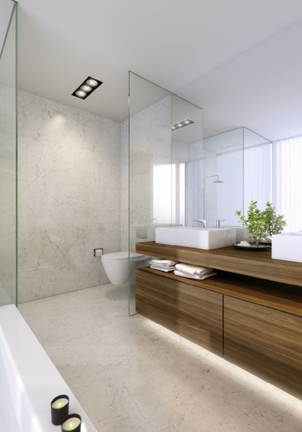 Toilette-und-Badewanne-Glastrennwand-Waschbeckenunterschrank-Holz