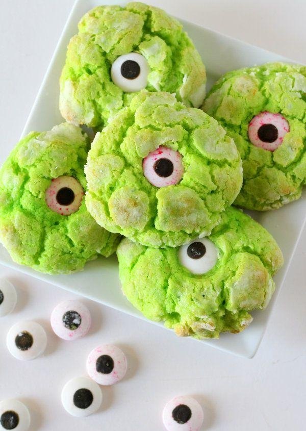 kreative-ideen-Halloween-Essen-Dekoration-Zombie-Kekse-grün-mit-augen