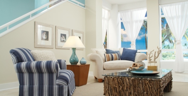 Wohnstil Wohnideen hellblau beige Sofa Sessel Wohnzimmer