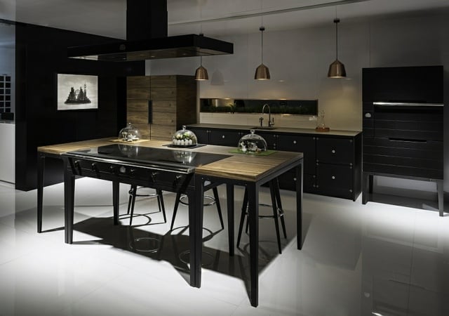 Herd Holztisch Design Ideen schwarze Küchenfronten