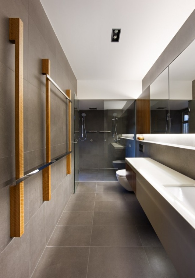 wohnideen-badezimmer-fliesen-betonlook-moderne-handtuchhalter
