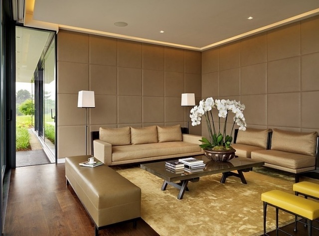 Wohnideen fürs Wohnzimmer gepolsterte-wandplatten-braun-beige-goldtoene