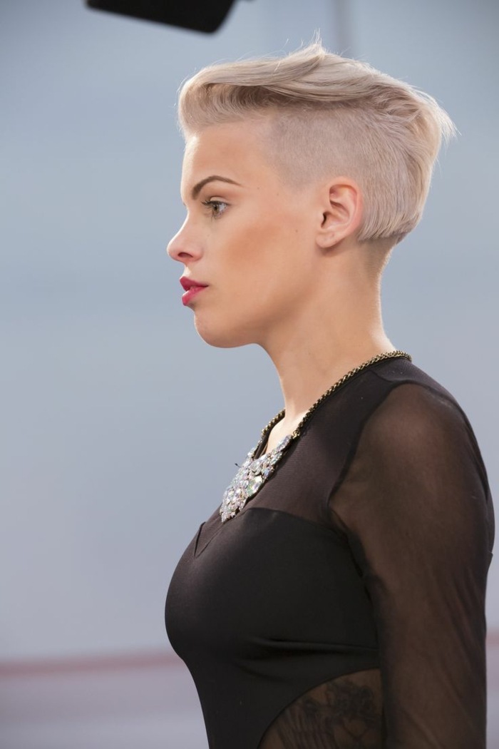 undercut frisuren blond-kurzhaarfrisur-modern-trend