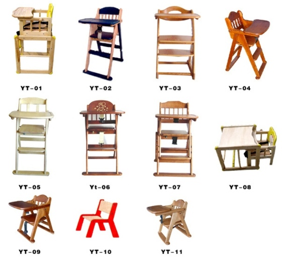 Kinderstühle-aus-Holz-bunte-Variationen