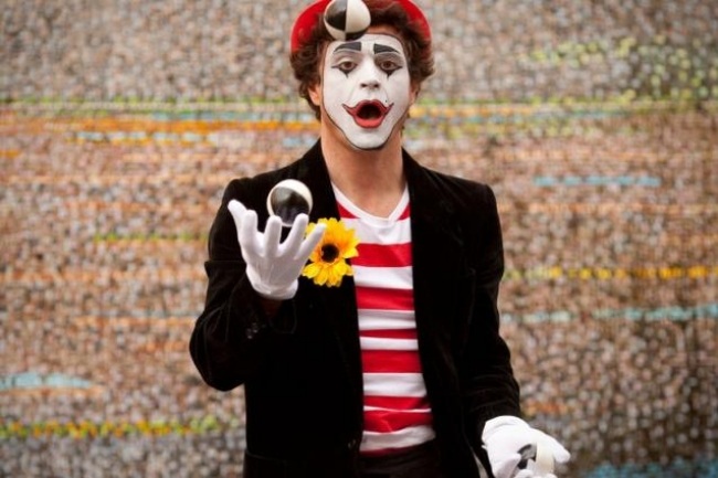 Mime-Clown-Verkleidung-Make-Up-Ideen-Fasching-Halloween