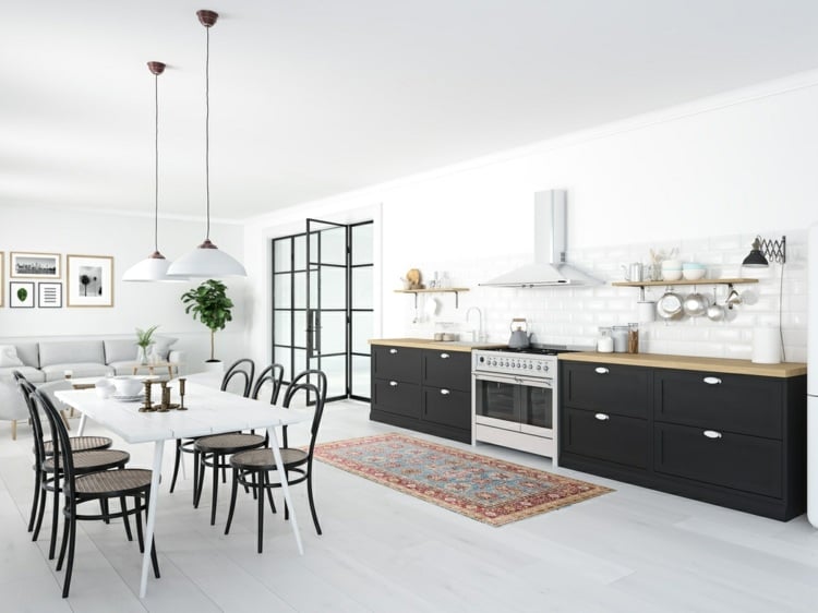 Offene Küche mit Sitzbereich und Essbereich in einem schmalen Raum mit moderner Einrichtung