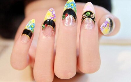 Nageldesign aus Blumen