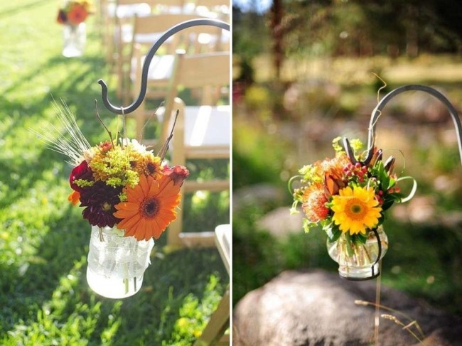 deko-bouquets-hochzeit-im-freien-gerbera-weizenstroh-herbstfarben-haengende-vase