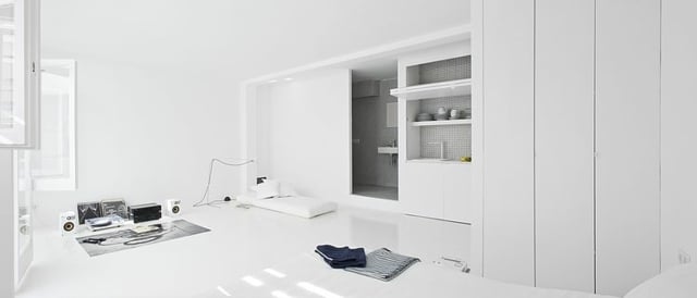 eingebauter-Kleiderschrank-Schiebetüren-Badezimmer