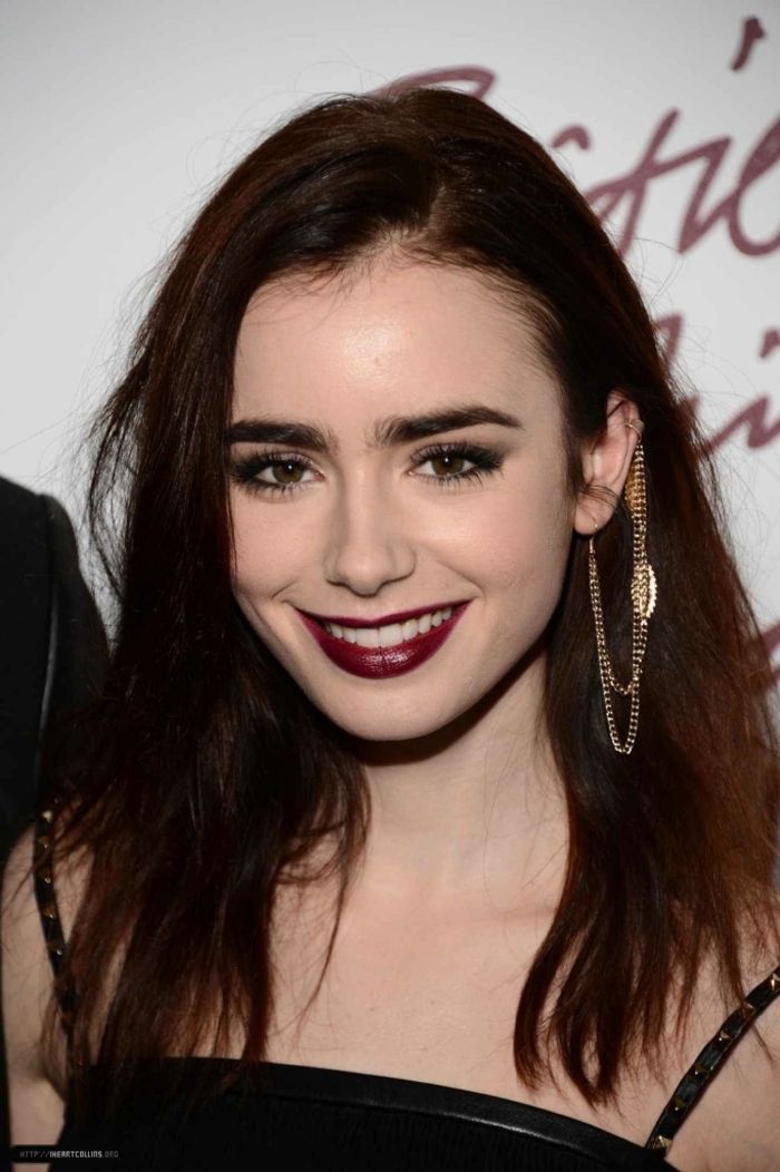 herbst lippenstift farbe-beerenrot-lily-collins