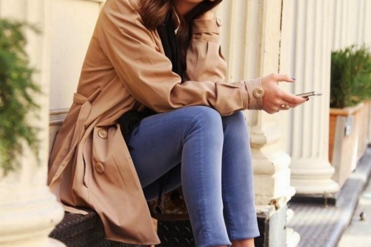 Trenchcoat Outfit