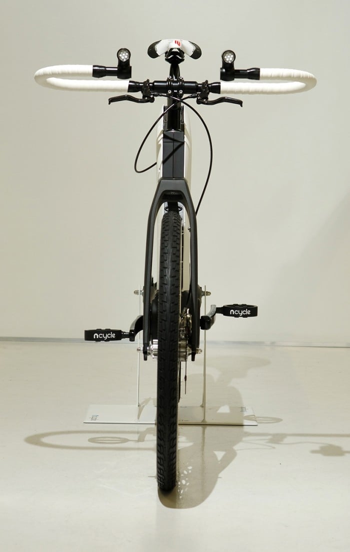 ncycle-e-bike-manuell-einschaltbare-Scheinwerfer-Bluetooth-Lautsprecher