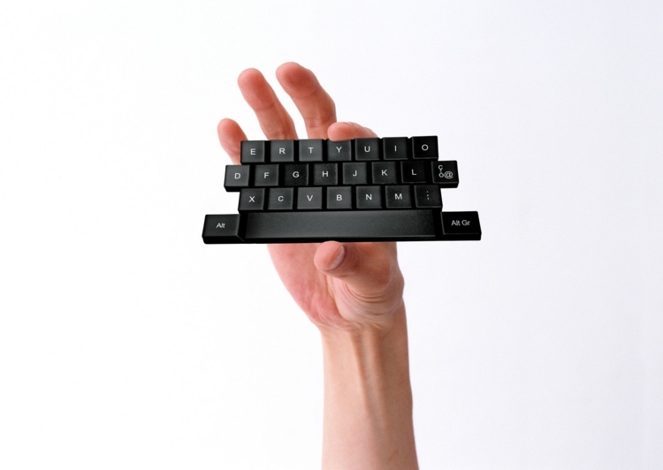 qwerty-tastatur-sofa-modell-buchstaben-einrichtung-interieur