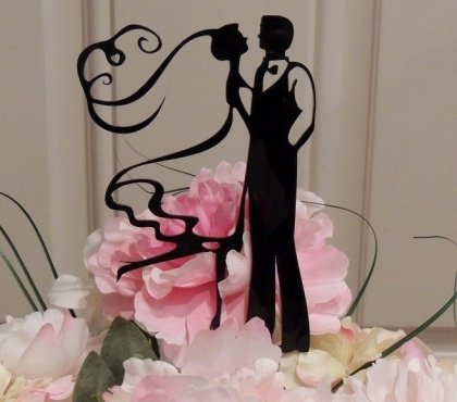 romantische Hochzeitsdeko Ideen Torte Brautpaar