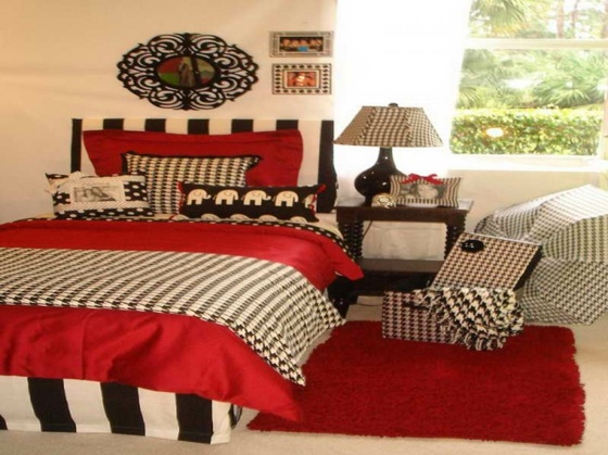 rote-schwarze-und-cremefarbe-Motiven-Bettdecke-Tagesdecke