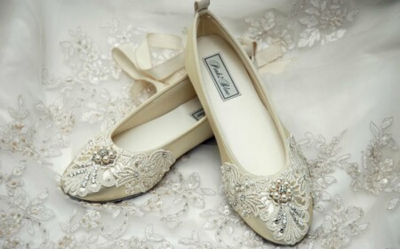 vintage hochzeit flache schuhe braut idee perlen stickereien