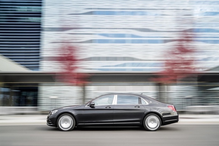 2015-Premiere-Mercedes-Maybach-S-600-Topmodell-für-den-Chauffeurbetrieb-konzipiert