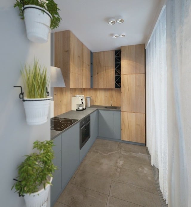 3-kleine-Küchenzeile-mit-Kräutern-in-Topf-an-der-Wand