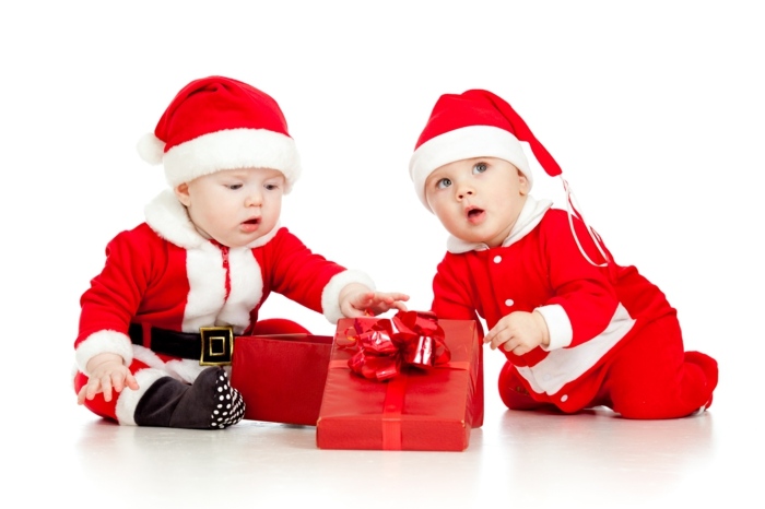 Baby-in-Kostüme-Weihnachtsmann