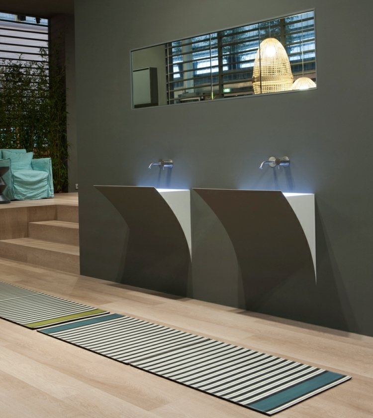 Badezimmerspiegel mit Beleuchtung horizontal moderne Waschbecken