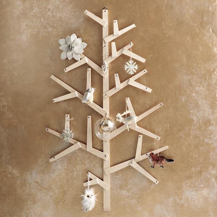 Bastelideen-Weihnachten-alternative-tannenbaum-aus-holz-wandschmuck-vogel-silhouetten