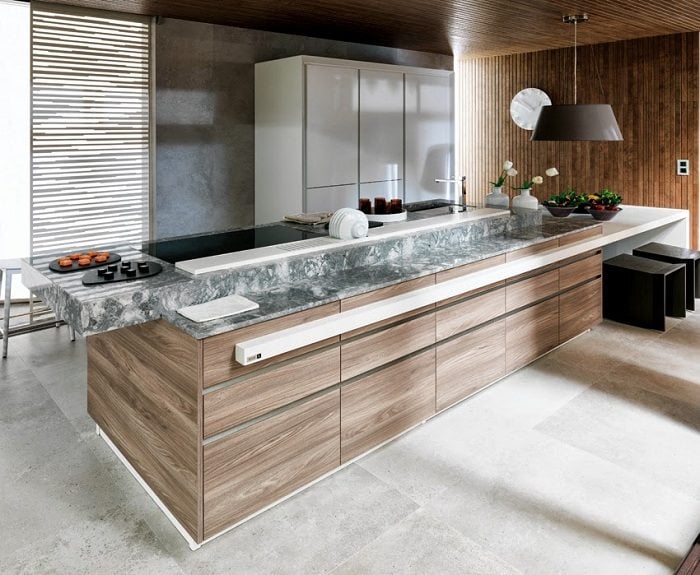 Küche Holz Fronten Marmor Theke italienisches Design Gama decor
