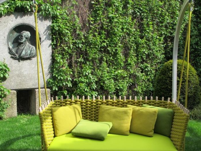Schaukel grüne Farbe Garten Gestaltung Ideen