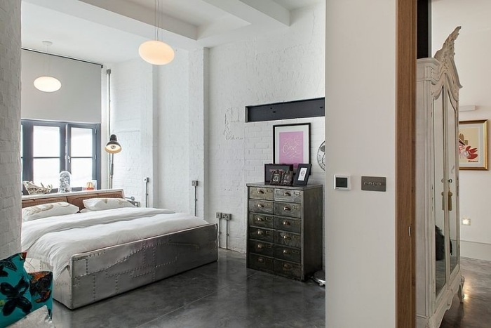 Schlafzimmer-gestalten-ideen-industrial-stil-bett-kommode-ziegelwand-weiß-gestrichen