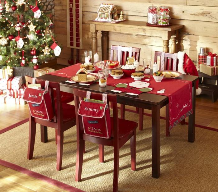 Weihnachten Tischdeko Ideen Spielecke rote Farbe