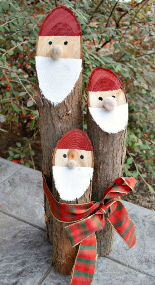 Weihnachtsdeko für aussen aus Holz Weihnachtsmänner-aus-baumästen-Garten-Dekoration-Weihnachten-Basteln-mit-Holz