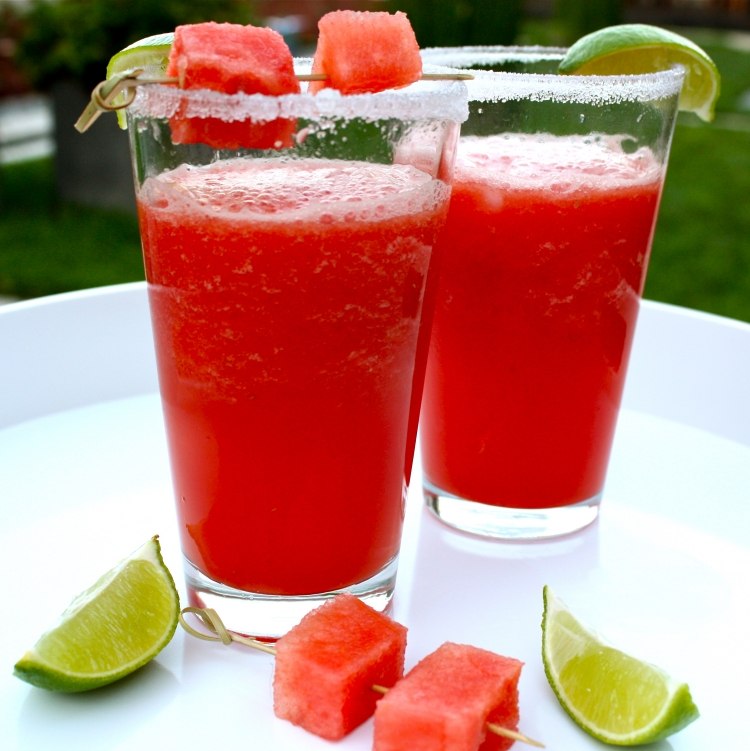 agua-fresca-wassermelone-limetten-cocktail