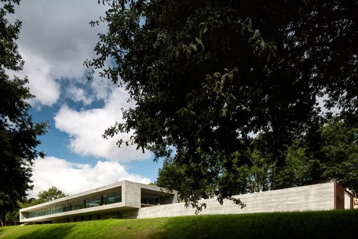 beton haus portugal schlicht architektur design