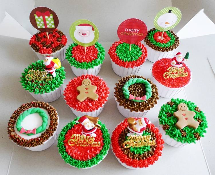 cupcakes-weihnachten-ideen-rot-gruen-braun-glasur