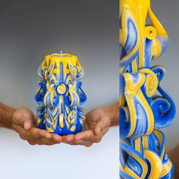 dekorative-kerzen-gestalten-schnitzen-moderne-Farbkombinationen-blau-gelb