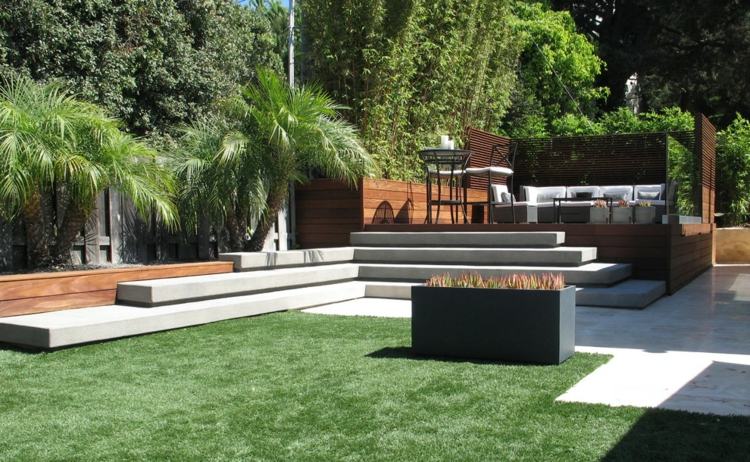 moderne Gartengestaltung Pflanzkübel teilen Außenbereich auf