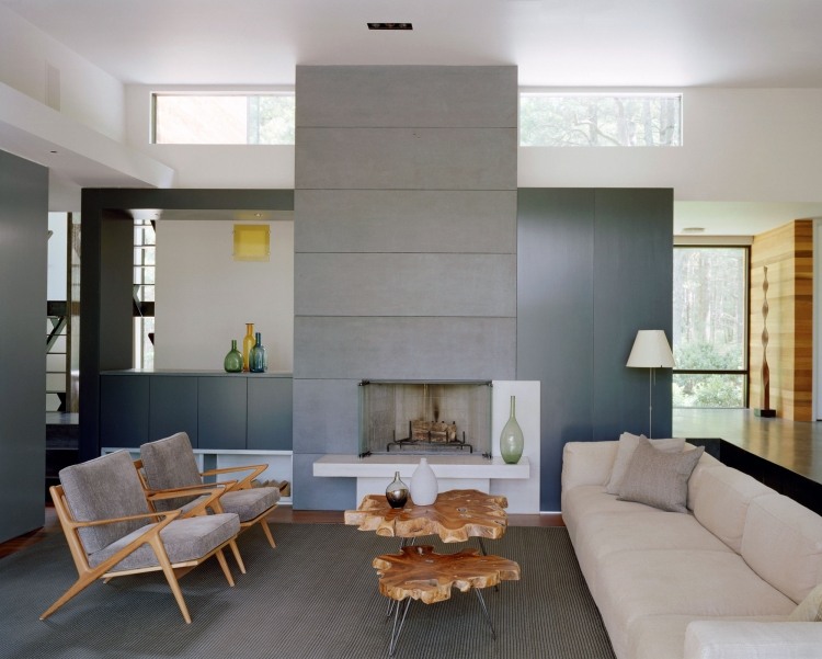 moderne-einrichtung-wohnzimmer-echtholz-couchtisch-grau