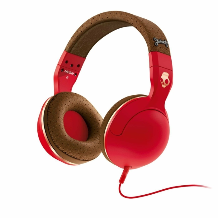 modischer-Kopfhörer-in-Rot