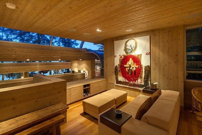 natürliches-Holz-mit-Polsterung-Wohnzimmer-Design