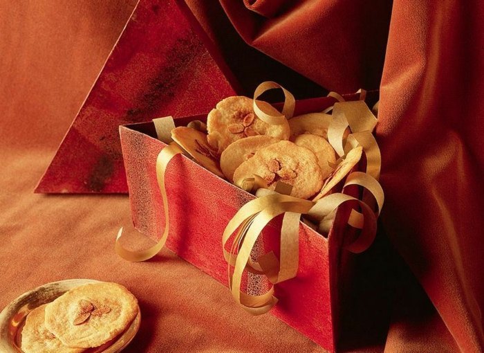 weihnachten plätzchen nüsse geschenk verpackung rot idee