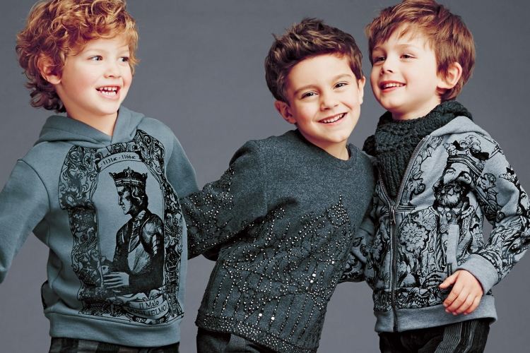 Wintermode 2015 für kleine Jungs Dolce-Gabbana-sweatshirt-pullover-grautone