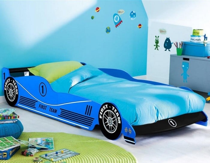 Autobett-Kinderbett-Autoform-Blau-Jungenbett-Formel-1-modern