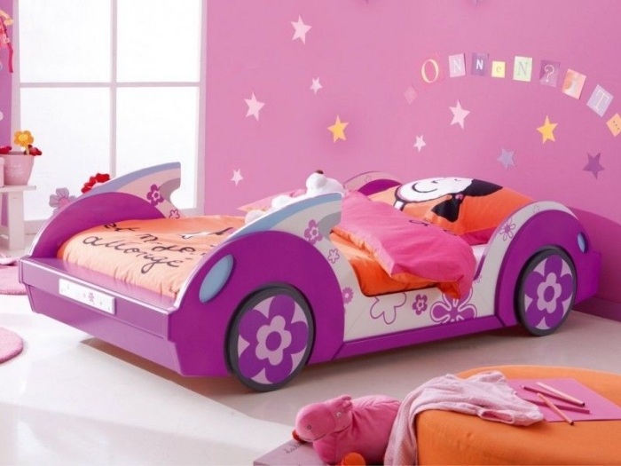 Autobett-Mädchen-Rosa-Lila-Betten-Ideen-Kinderzimmer-mdf-holz