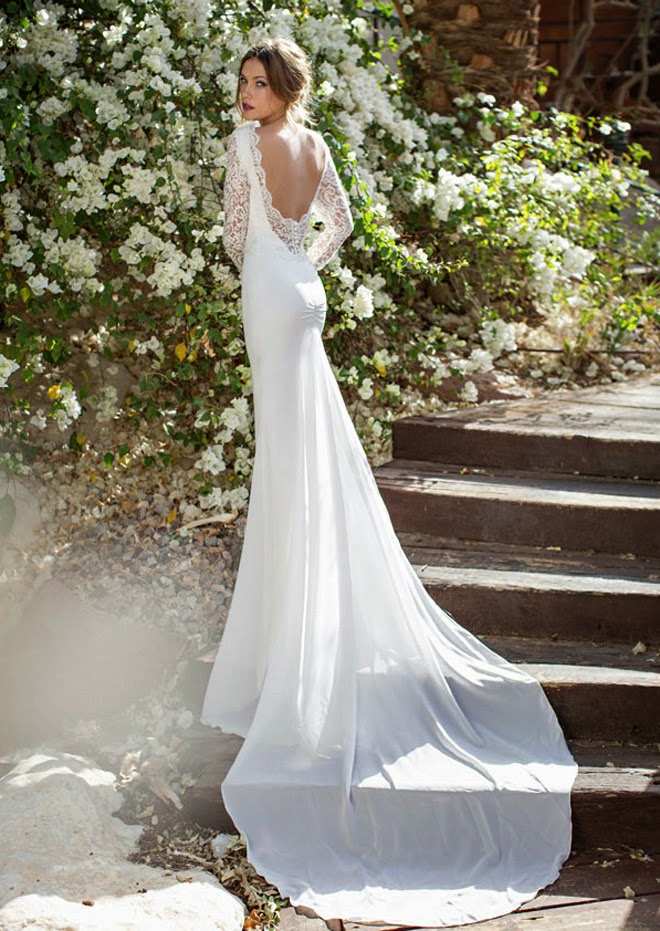 Designer-Brautkleider-Julie-Vino-Hochzeitskleid-lange-schleppe-Ärmel